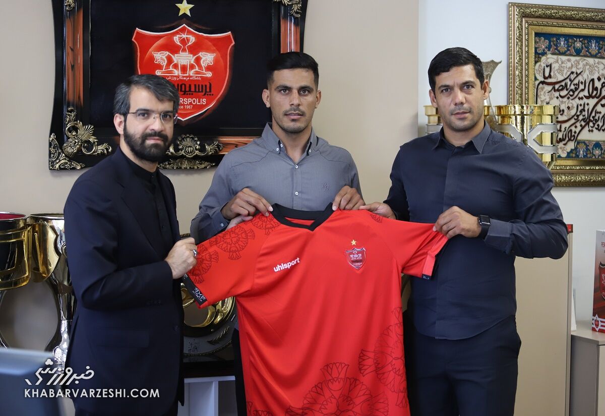 طلسم نقل و انتقالاتی قرمزها شکسته شد/ نعمتی با پرسپولیس قرارداد بست