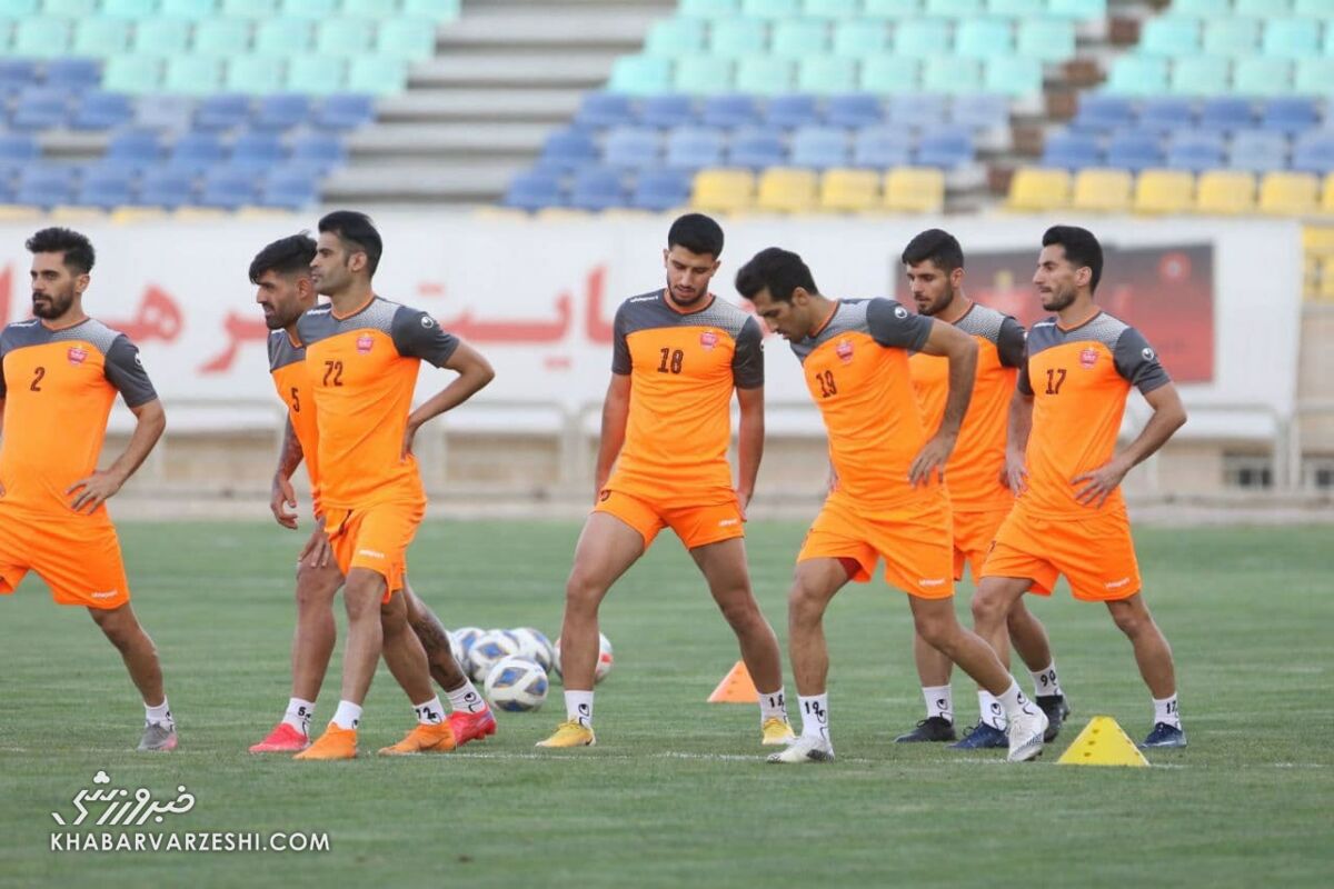 ملی پوشان پرسپولیس در تمرین غایب بودند/ گل‌محمدی و باقری پا به توپ شدند