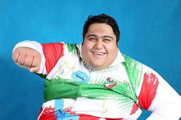 عکس| اقدام حیرت انگیز مسئولان پارالمپیک برای قهرمان ایرانی