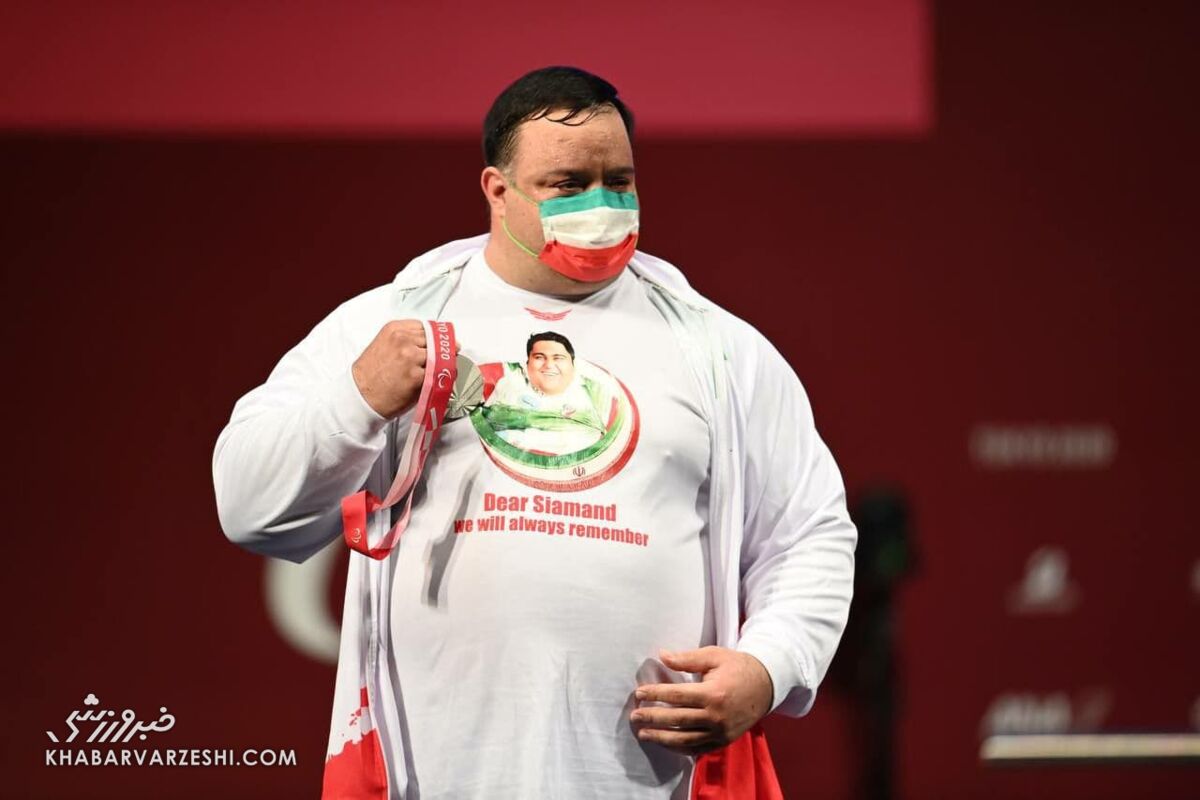 عکس| اقدام حیرت انگیز مسولان پارالمپیک برای قهرمان ایرانی