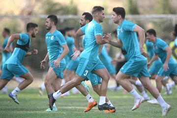 ویدیو| نورشرق: استقلال مشکلی برای جذب بازیکن خارجی ندارد