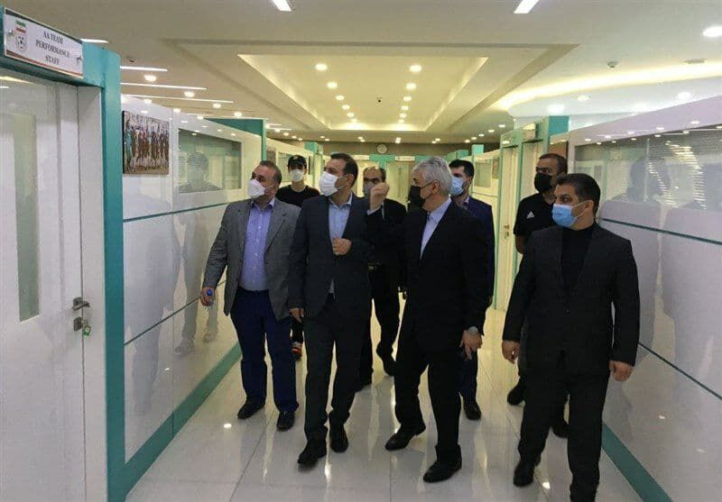 ویدیو| بازدید وزیر ورزش و جوانان از مرکز ملی فوتبال ایران