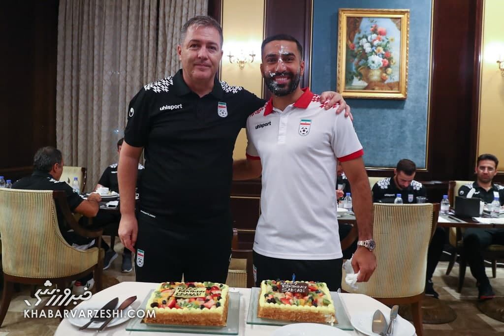 عکس| جشن تولد سامان قدوس در اردوی تیم ملی
