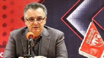 ویدیو| عملکرد زنوزی در تراکتور از نگاه کاظم محمودی