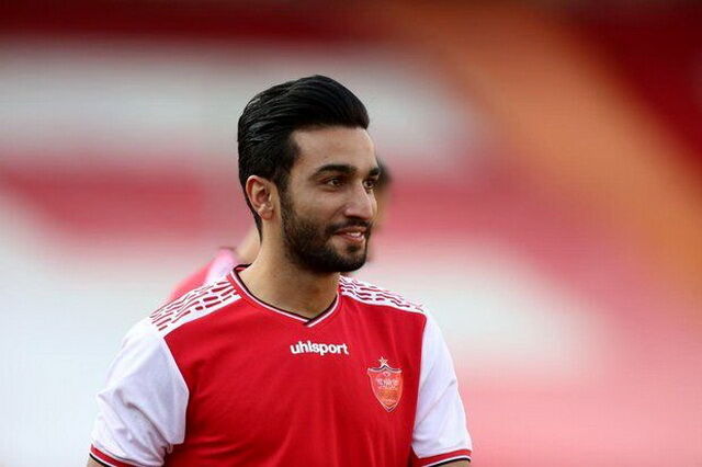 ویدیو| ورود سیامک نعمتی به ساختمان باشگاه پرسپولیس