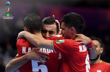 ایران ۹ - ازبکستان ۸/ یوزها به جمع ۸ تیم برتر جام جهانی رسیدند
