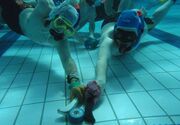ویدیو| هاکی زیر آب؛ ورزش عجیب و غریب در امارات