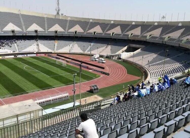 عکس| ضدعفونی شدن ورزشگاه آزادی در آستانه دیدار ایران - کره جنوبی
