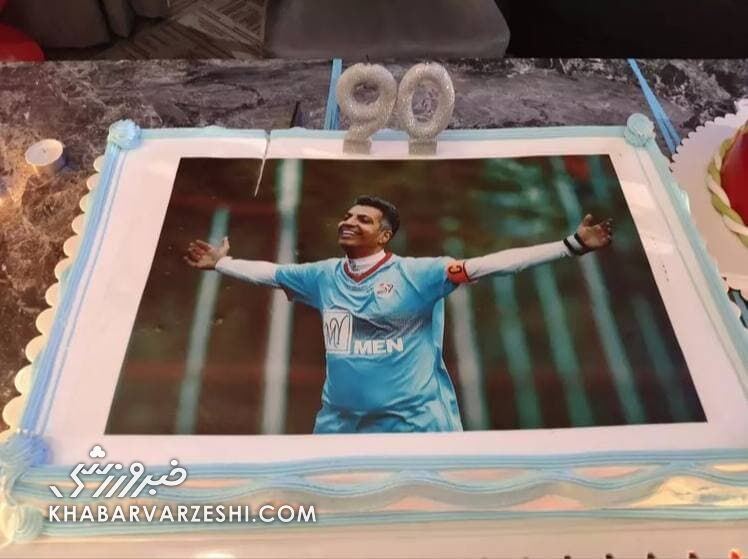 عکس| کیک تولد متفاوت فردوسی‌پور در جشن تولد ۴۷ سالگی/ عادل تنها قدم نزد!