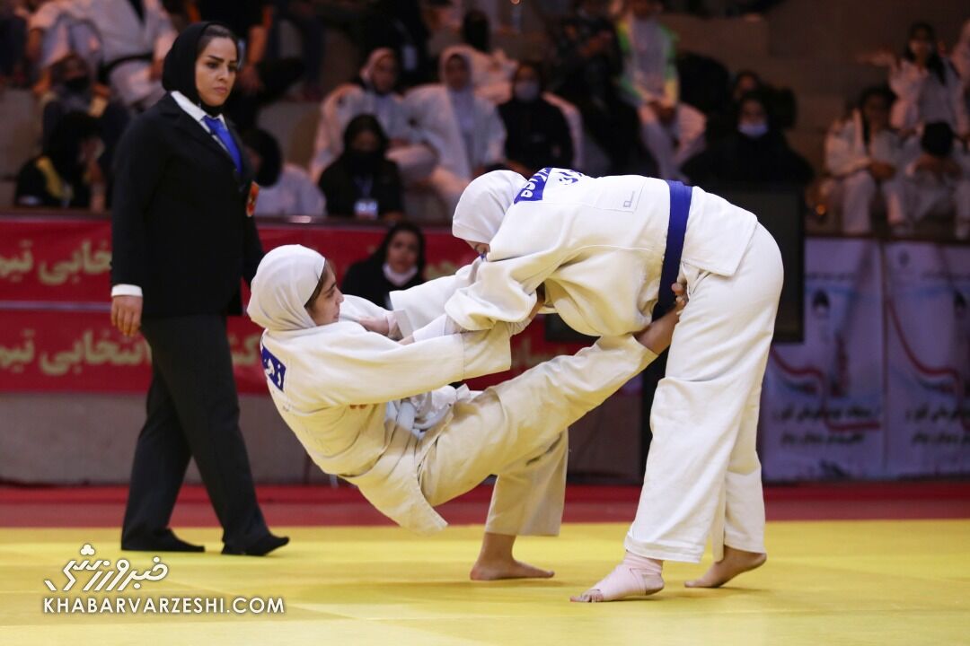 تصاویر متفاوت از رقابت دختران جودوکار ایرانی/ رقابت سخت در سنگین وزن 