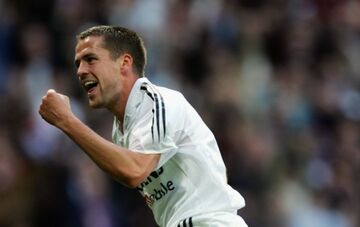 ویدیو| روزهای خوش مایکل اوون در جمع کهکشانی ها