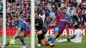 ستاره بازنشسته از بارسلونا غرامت تپل می‌گیرد!