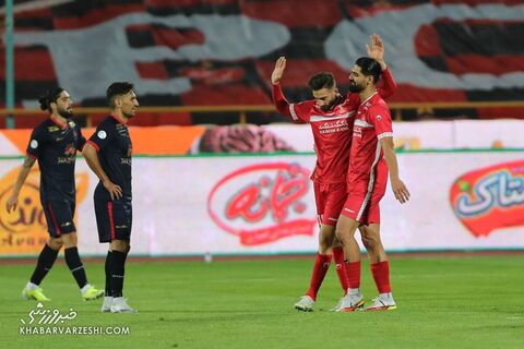 شادی گل مهدی عبدی؛ پرسپولیس - نساجی
