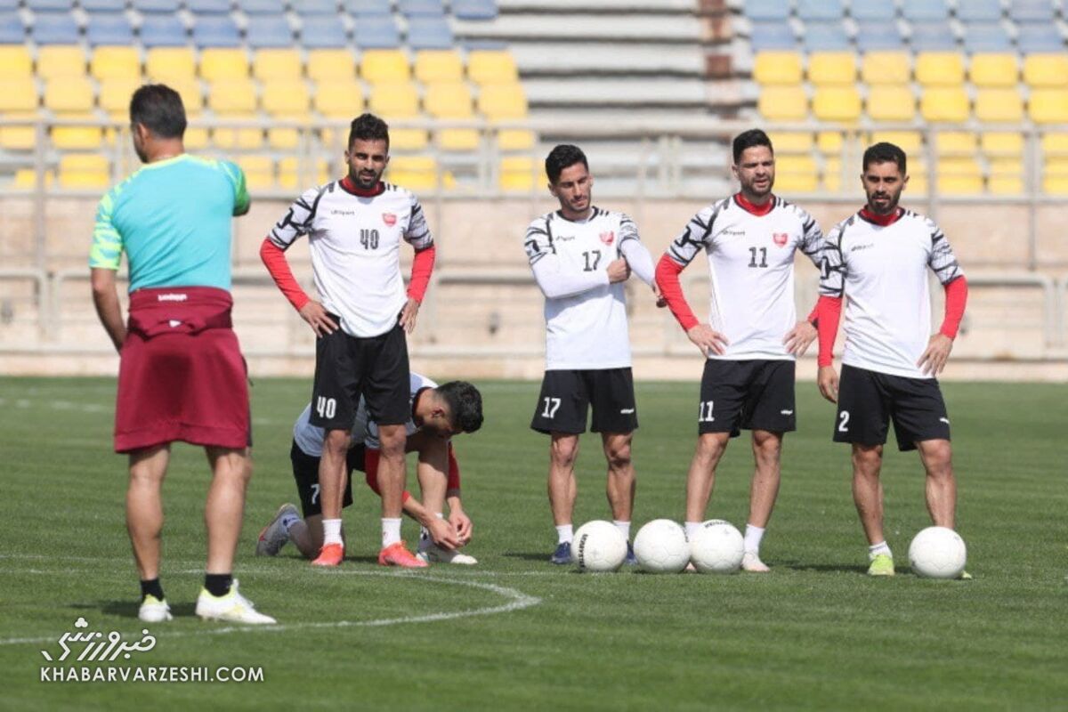 پرسپولیس برای سومین بازی استارت زد