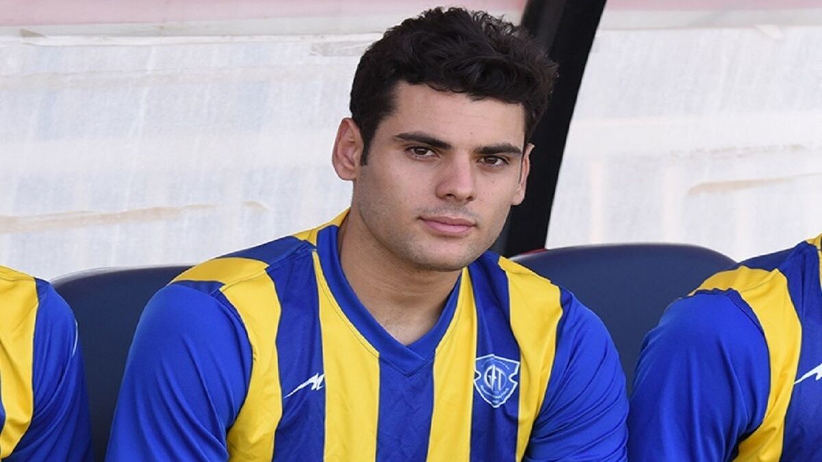 ۲ بار به پرسولیس گل زدم؛ خدا بخواهد باز هم می‌زنم/ فضاهای بسته باز شدند؛ فضای باز استادیوم‌ها بسته مانده‌اند!