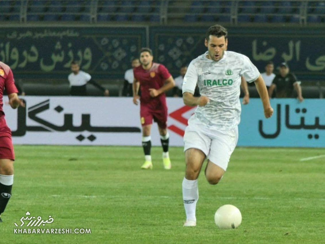 ۲ بار به پرسولیس گل زدم؛ خدا بخواهد باز هم می‌زنم/ فضاهای بسته باز شدند؛ فضای باز استادیوم‌ها بسته مانده‌اند!