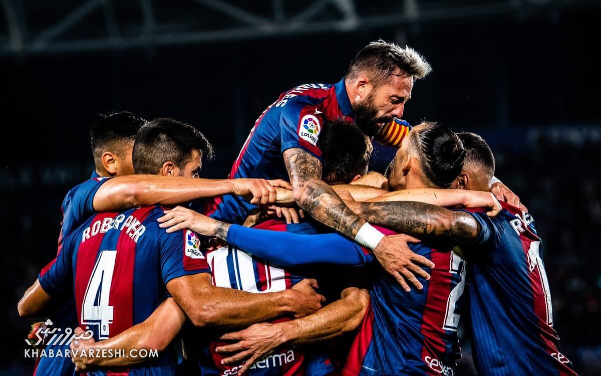 تصاویر| لوییز سوارز اینگونه مربی ایرانی را نجات داد!