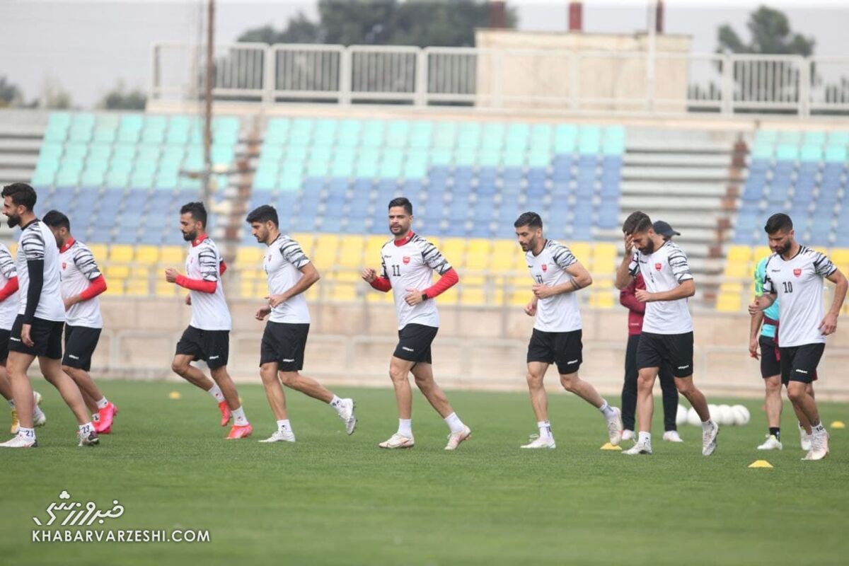 یحیی نکات تاکتیکی را گوشزد کرد/ گل محمدی و باقری پا به توپ شدند