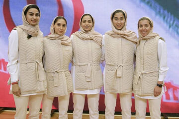تصاویر| رونمایی از لباس زیبای دختران بسکتبالیست ایران برای مسابقات آسیایی