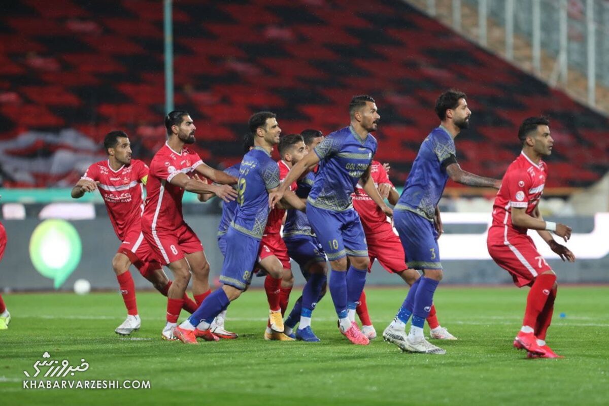 گزارش لحظه به لحظه؛ پرسپولیس ۱ - گل گهر ۱/ نبرد انگیزه‌ها