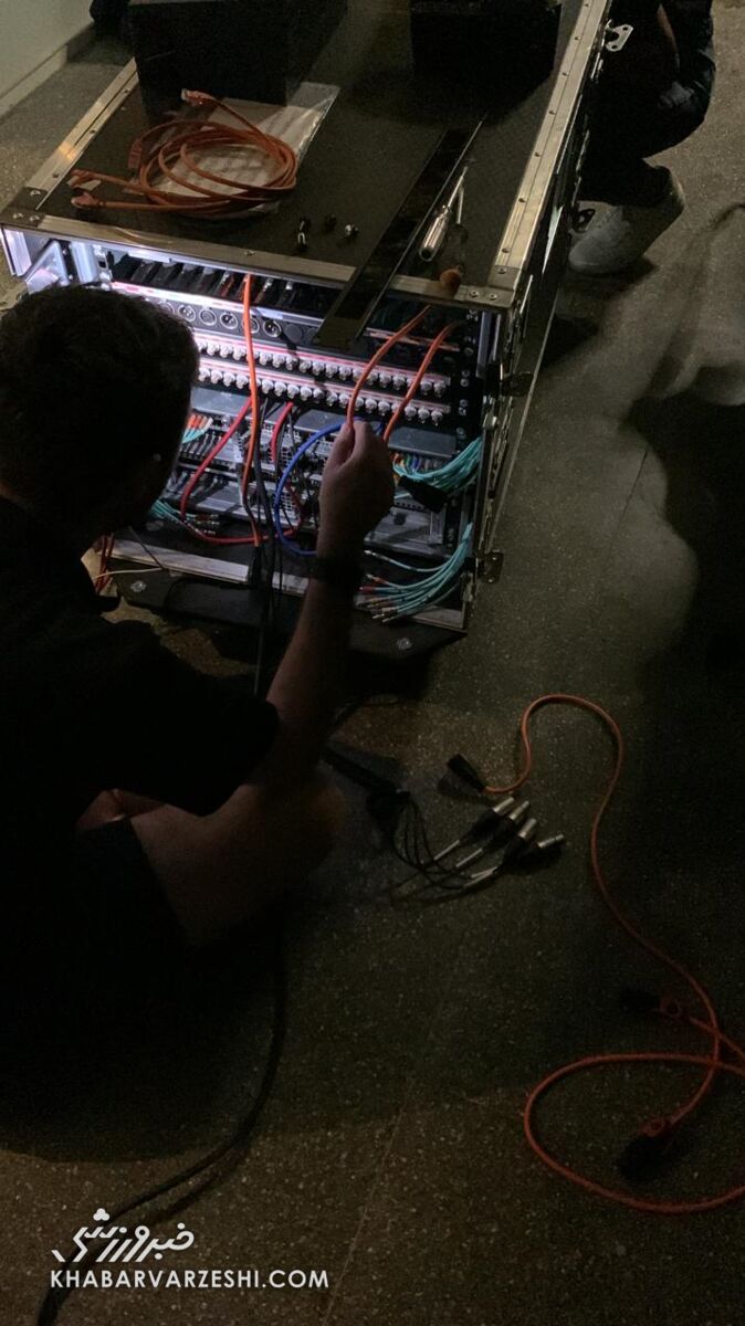 عکس| نصب تجهیزات VAR در ورزشگاه میزبان ایران-لبنان