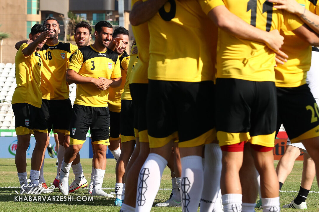 شوخی جنجالی دروازه بان و مدافع تیم ملی