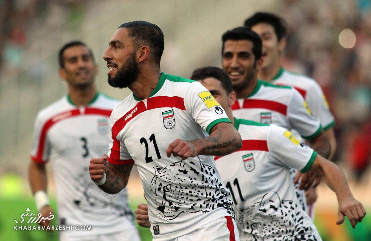 کاپیتان تیم ملی ایران بودم؛ نباید به من یک تلفن می زدند؟/ با این بازیکنان هیچ غصه ای در تیم ملی نداریم