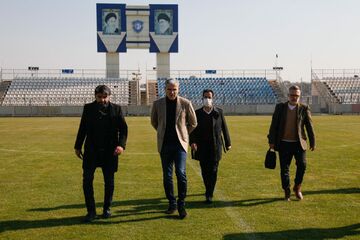 سولدو مقابل ۱۵ مربی ایرانی