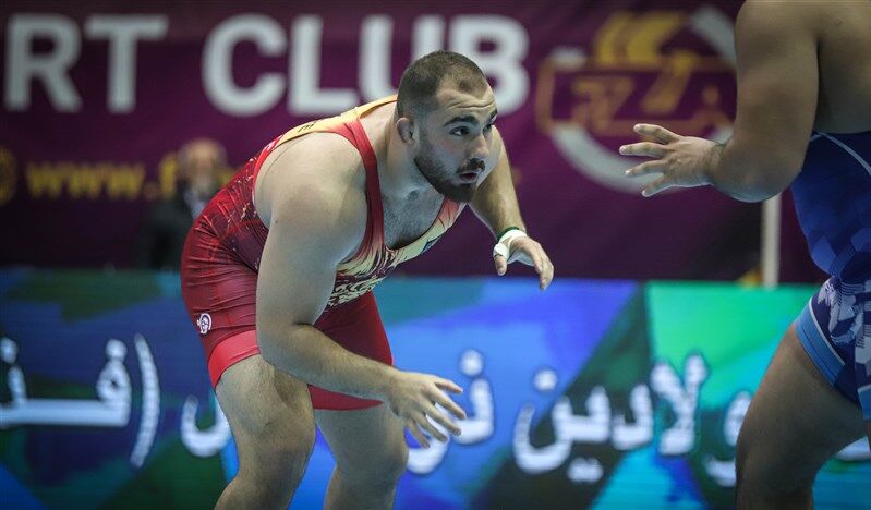 جدال ستاره‌های کشتی جهان در لیگ برتر/ جام به کدام تیم می‌رسد؟