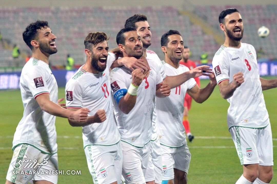 واکنش کاپیتان تیم ملی به شایعه جدایی اسکوچیچ؛ از رئیس جمهور کمک می خواهیم/ چشم به هم بزنید بازی های ایران در جام جهانی فرا می رسد