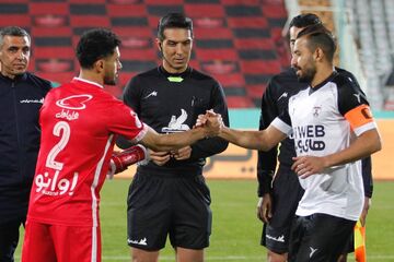 عکس| داور جنجالی دیدار پرسپولیس سکوتش را شکست/ انسان حرمت و شرافتش را ...