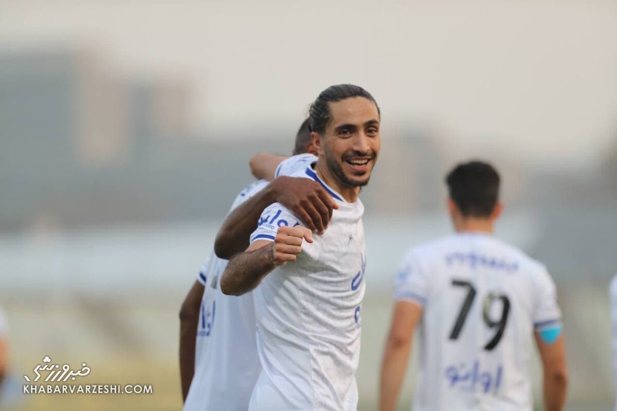 خواسته مهم استقلالی‌ها از اسکوچیچ/ مرد کروات به این آبی‌پوش پاداش می‌دهد؟ 