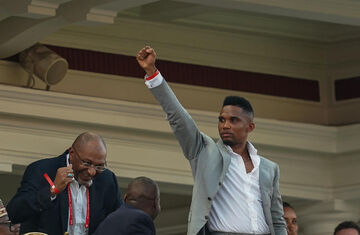 ستاره پیشین بارسلونا، رئیس فدراسیون فوتبال کشورش شد