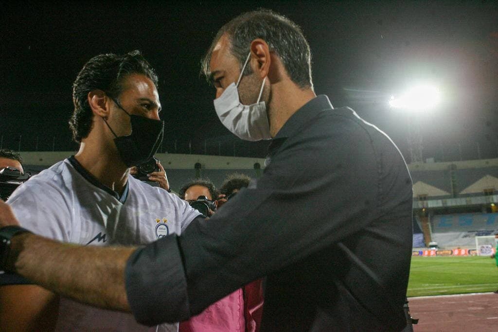 یک سئوال مهم از فرهاد مجیدی؛با یامگا چکار کردی؟ / بازی های استقلال بگیر و نگیر دارد