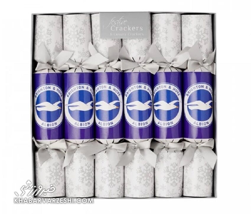 بدترین هدایای کریسمس باشگاههای لیگ برتر انگلیس/ از تزئینیهای منچستریونایتد تا عروسک عجیب لیورپول!/ تصاویر این هدایای غیرمنتظره را ببینید