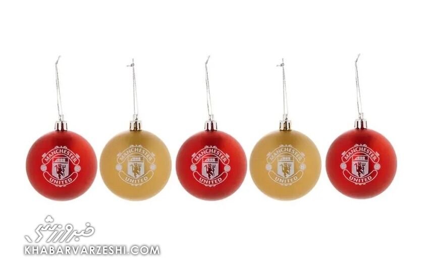 بدترین هدایای کریسمس باشگاههای لیگ برتر انگلیس/ از تزئینیهای منچستریونایتد تا عروسک عجیب لیورپول!/ تصاویر این هدایای غیرمنتظره را ببینید