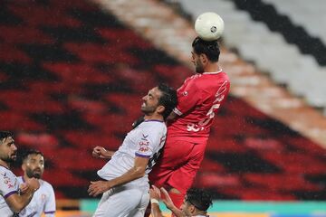 سرمربی ویستا توربین: توقع خاصی از بازیکنانم ندارم/ دو گلی که خوردیم خطا بود