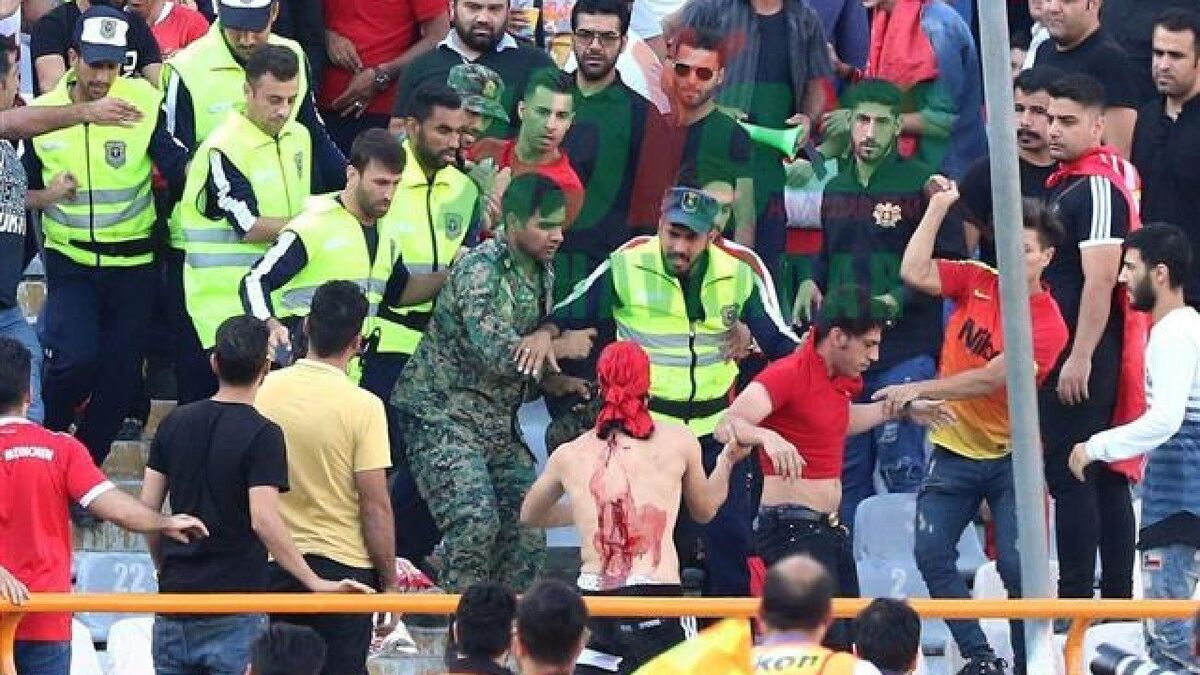 تاریخچه بازی های جنجالی سپاهان و پرسپولیس و چشم هایی که دیگر فوتبال ندیدند