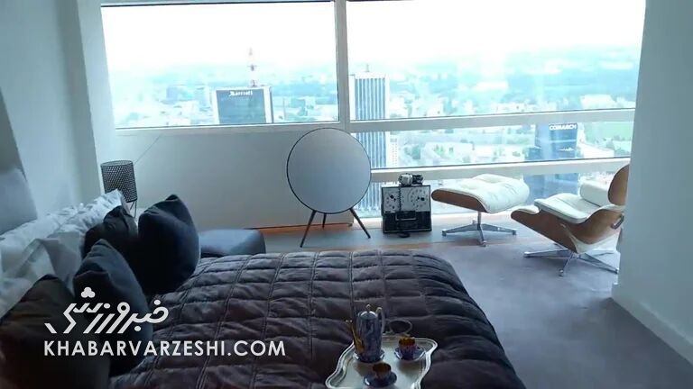 تصاویر آپارتمان مدرن ستاره بایرن در لهستان/ سینمای اختصاصی، زمین گلف و اتاق موسیقی برای لوا