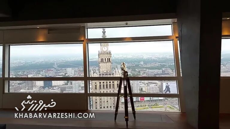 تصاویر آپارتمان مدرن ستاره بایرن در لهستان/ سینمای اختصاصی، زمین گلف و اتاق موسیقی برای لوا