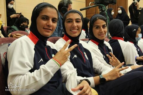 مراسم بدرقه تیم ملی زنان ایران برای حضور در جام ملت‌های آسیا (25 دی 1400)