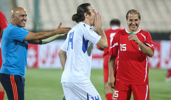 جام جهانی رفتم اما حتی دستیار هفتم یک مربی نشدم / مدیری داشتیم که سفارش داده بود برای تمرین، توپ پلاستیکی بخرند!