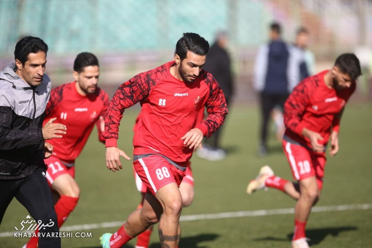  یک تیم اماراتی خواستار جذب هافبک سرخ‌ها شد/ واکنش پرسپولیس و گل‌محمدی