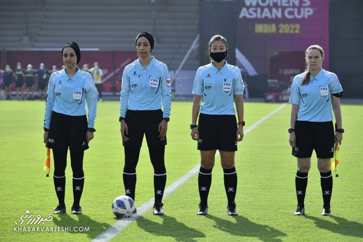 تصویری از دو داور زن ایرانی در جام ملت های آسیا/ ۳ پنالتی و ۱۸ گل در عجیب ترین مسابقه
