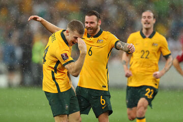 استرالیا ۴ - ویتنام صفر/ پیروزی مقتدرانه کانگوروها در خانه