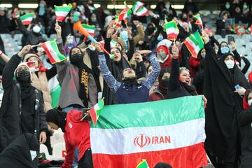 حضور تماشاگران زن ایرانی در ورزشگاه؛ این هفته قرعه به نام کدام تیم افتاد؟