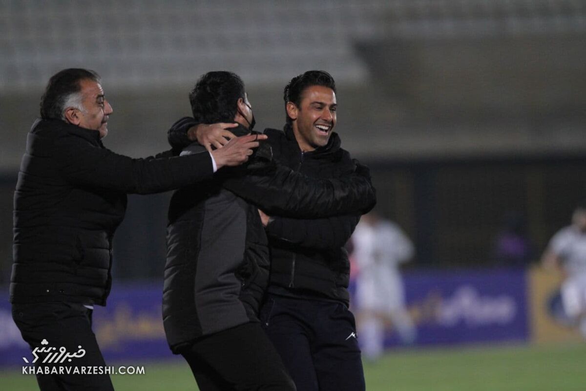 حمله طرفداران پرسپولیس به مجیدی/ این ماجرا اتفاقاً استقلال را قهرمان می‌کند! 