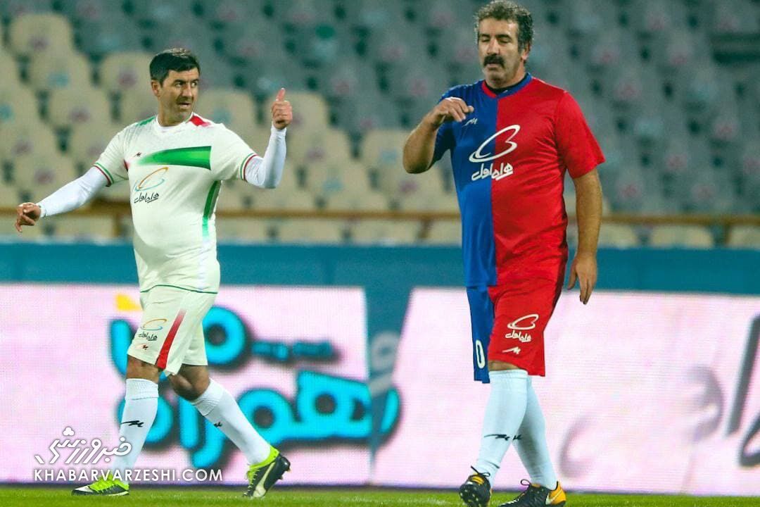 حمله عجیب کاپیتان سابق پرسپولیس؛ کریم باقری هم مثل من فقط بازی ها را تماشا می کند/ تا ۳ هفته دیگر کادرفنی باید برود/ پرسپولیس یک سرمربی دیگر می خواهد