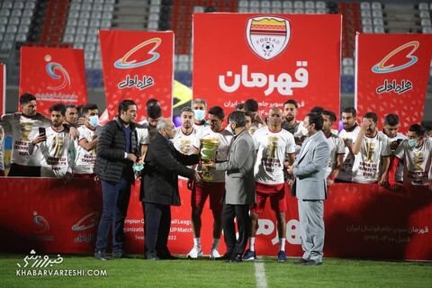 جشن قهرمانی فولاد در سوپرجام ایران 1400