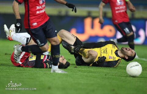علیرضا حقیقی؛ نساجی - پرسپولیس